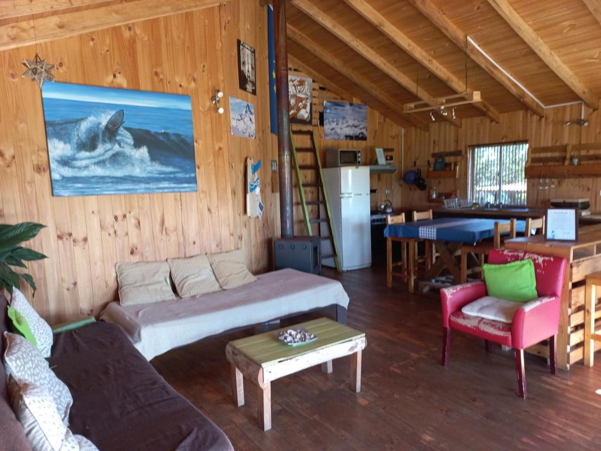 קורניפה Ekilibre Surf Eco Hostal מראה חיצוני תמונה