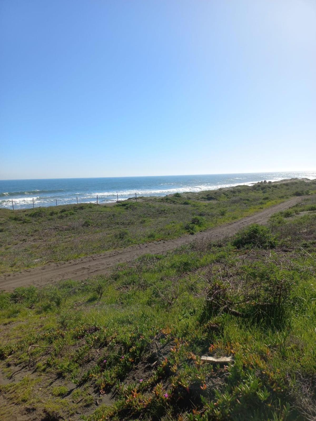 קורניפה Ekilibre Surf Eco Hostal מראה חיצוני תמונה